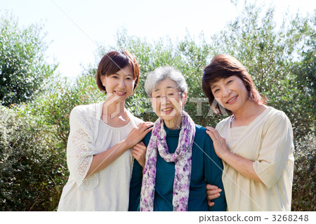 golden years, daughter, healthy 3268248