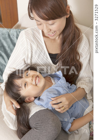 daughter, daugther, sleeping on someone's lap 3271529