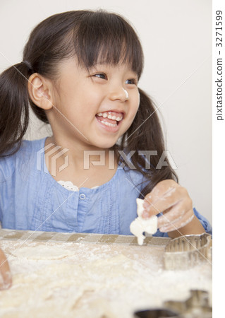 baking sweets, cookie cutter, child 3271599