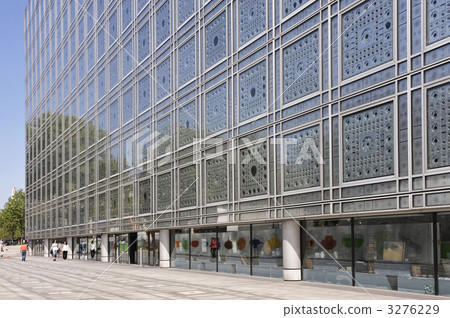 Arab World Institute Arab World Institute 3276229