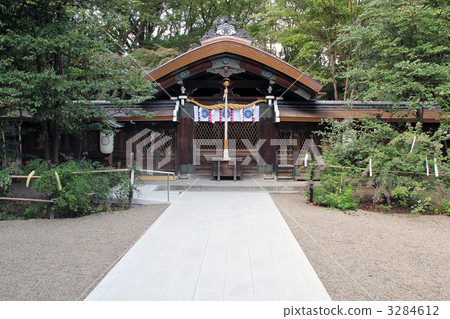 well of somail, imperial shrine of special status, nashinoki shrine 3284612