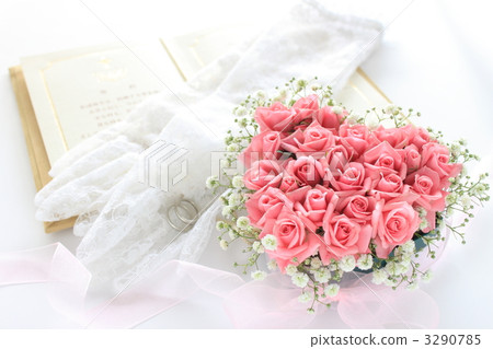 Bridal image ~ Marriage certificate and bouquet ~ 3290785