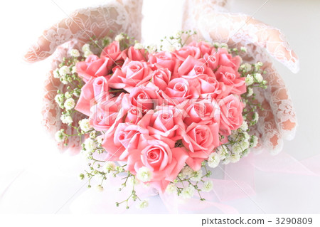 Hand Bouquet Heart 3290809