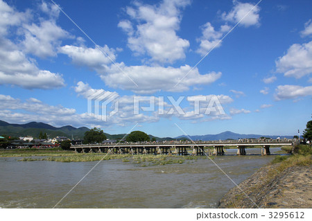 Togetsu bridge 3295612