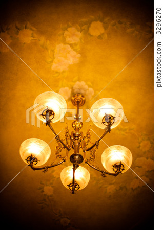 照明設備 水晶燈 燈泡的顏色 3296270