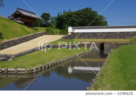 Hagi Castle North gate 3296626