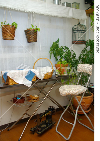 窗口邊內部 3297030