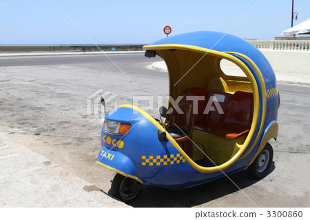 Cuba Coco Taxi 3300860