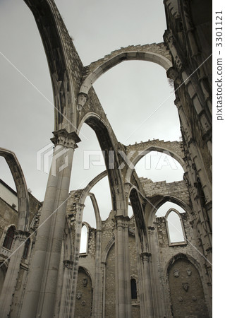 Igreja do Carmo ruins. 3301121