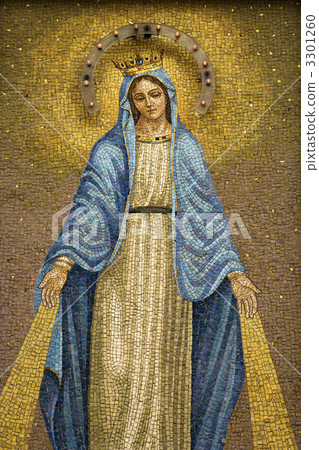 Mosaic of the Virgin Mary Wearing a Crown Mosaic of the Virgin Mary Wearing a Crown 3301260