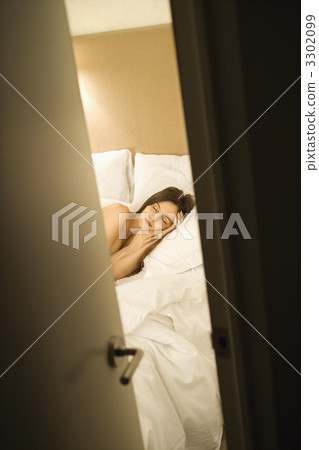 Sleeping woman. 3302099