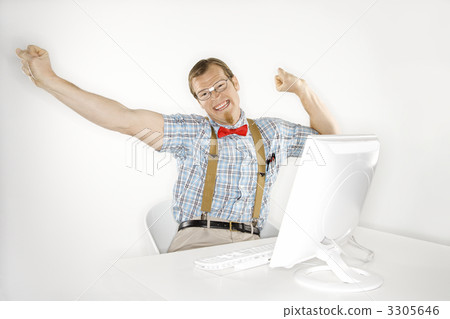 Smiling man with computer. 3305646