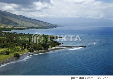 Maui coastline. 3312352