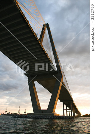 Cooper River Bridge in Charleston. Cooper River Bridge in Charleston. 3312799