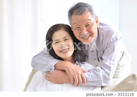 senior, elderly couple, old couple 3313110