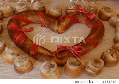 heart, hearts, ribbon 3313238