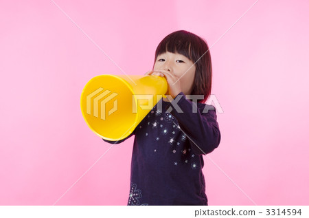 擴音器和一個女孩 3314594