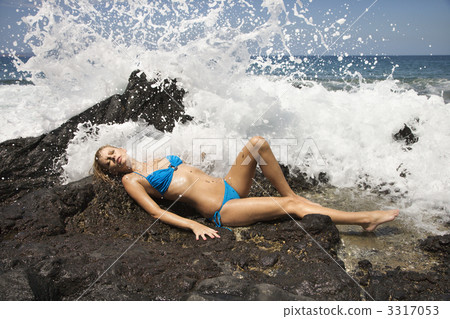 Sexy young woman in bikini. Sexy young woman in bikini. 3317053