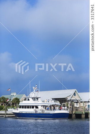 Ferry boat on Bald Head Island. Ferry boat on Bald Head Island. 3317641