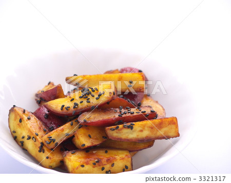 Stir-fried sweet potato with butter Stir-fried sweet potato with butter 3321317