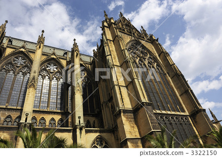 聖艾蒂安大教堂的混亂 3322150