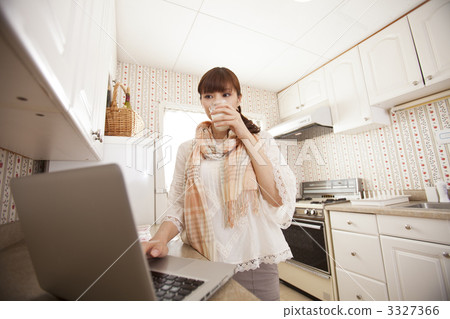 女生 女孩 女性 3327366