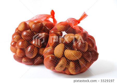 Autumn taste with chestnut net Autumn taste with chestnut net 3329197