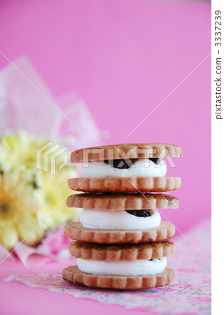 Raisin sandwich 3337239