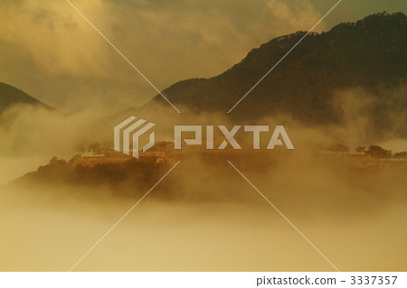 武田城堡遺址 兵庫縣 雲海 3337357