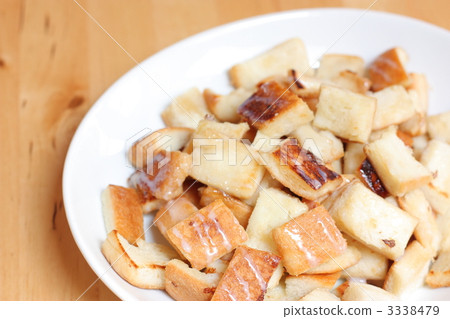 Pan ear rusk 3338479