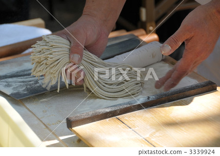 Hand-made soba Hand-made soba 3339924