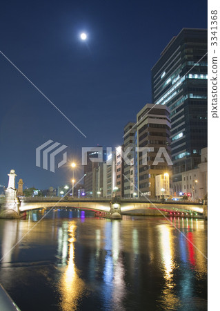 點燃Naniwa橋 3341368