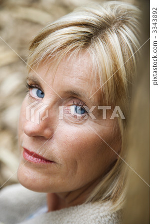 Head shot of woman. Head shot of woman. 3343892