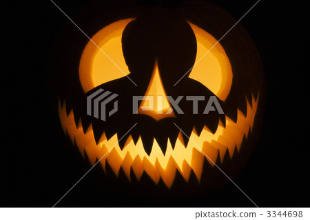Glowing jack-o'-lantern. Glowing jack-o'-lantern. 3344698