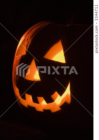 Glowing jack-o'-lantern. Glowing jack-o'-lantern. 3344711