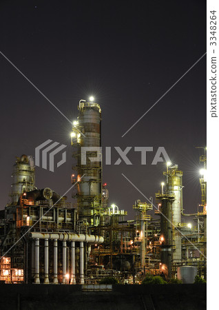 Yokkaichi Industrial Zone Cosmo Oil Yokkaichi Refinery vertical image Yokkaichi Industrial Zone Cosmo Oil Yokkaichi Refinery vertical image 3348264