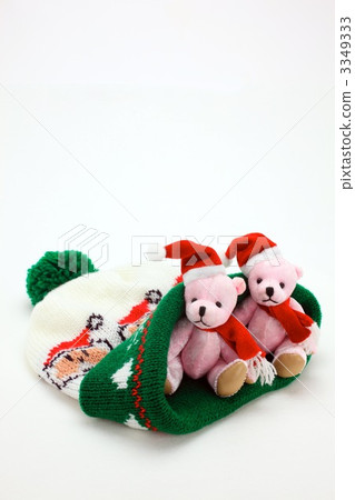 Yarn hat and braid Yarn hat and braid 3349333