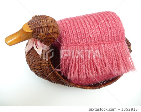 Hand-knitted scarf Hand-knitted scarf 3352915