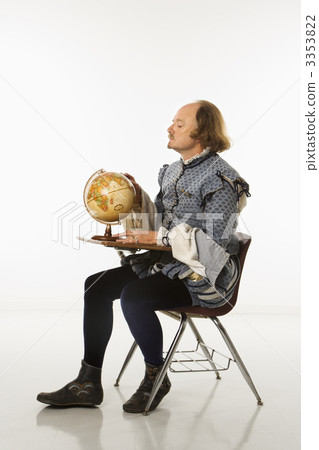 Shakespeare in school desk. 3353822