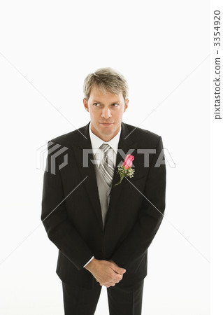 Portrait of groom. 3354920