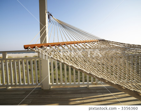 Hammock on porch. 3356360