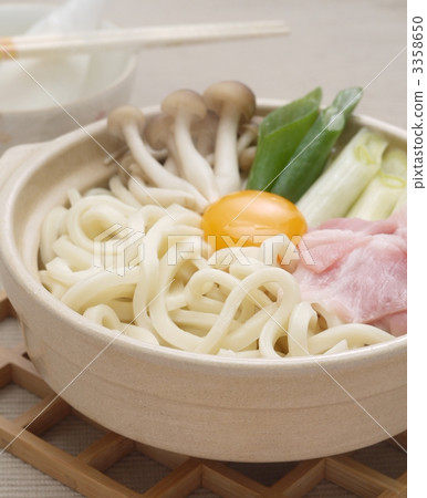 udon, food cooked in a pot, cooking in a pot 3358650