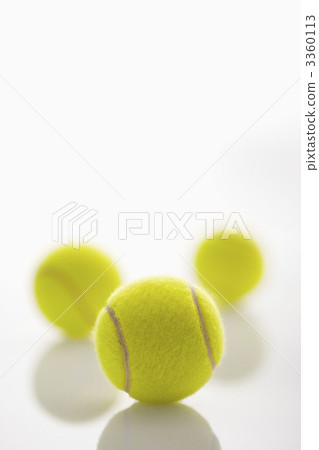 Tennis balls. 3360113