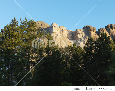 Mount Rushmore. 3360479