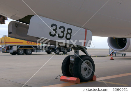 B737-800機箱 3360951