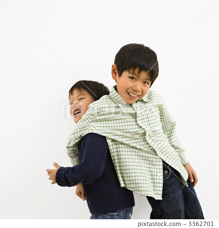Young Asian brothers 3362701