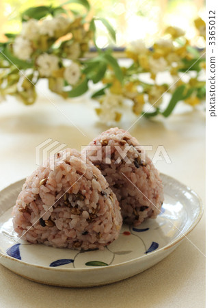 Millet rice balls Millet rice balls 3365012