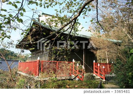 Visit the Oboe Kannon with a gentle smile 3365481