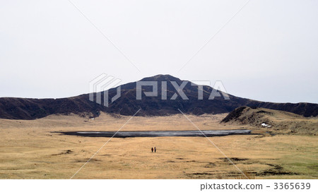 Aso and Kususato in March Aso and Kususato in March 3365639