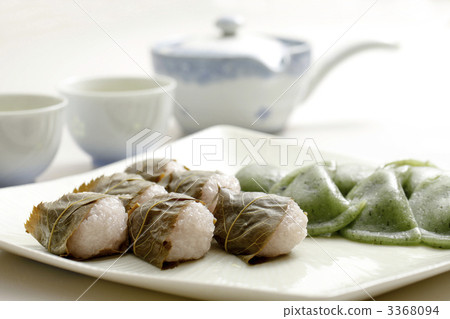 grass mochi, grass rice cakes, sakura mochi 3368094